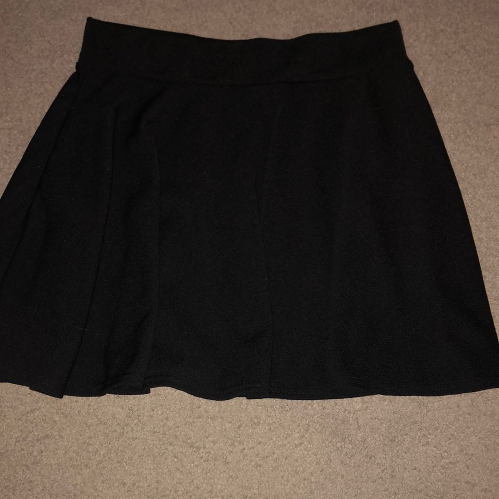 elastic waist black skirt